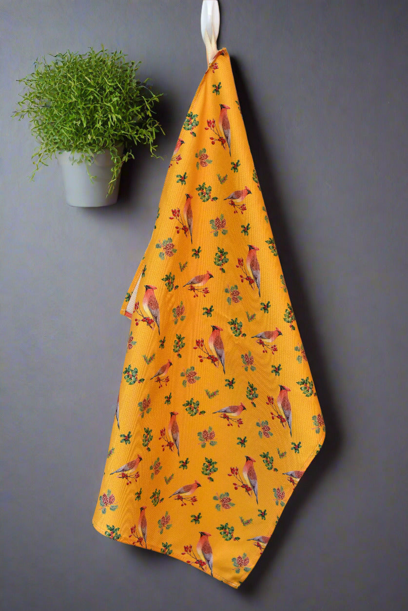 Waxwing Apron 100% organic cotton.